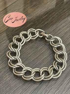 Vintage Corco Double Link - Double Curb Lightweight Silver-tone Bracelet